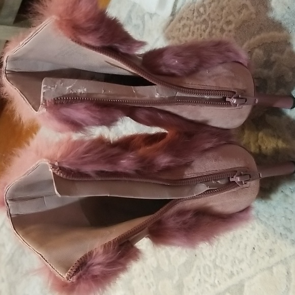 Nine West Pink Suede 1/2 Boot Heels - Picture 7 of 8